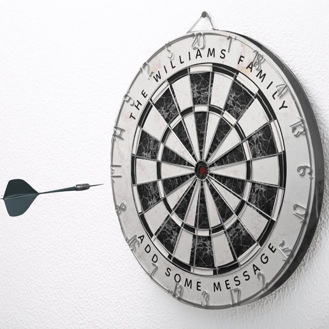 Black & White Marble Classic Custom Name & Message Dartscheibe (Von Creator hochgeladen)