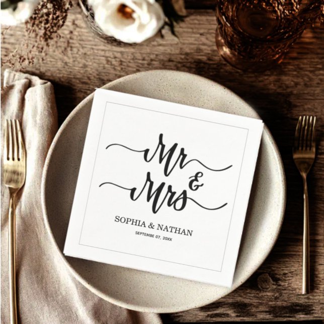 Black & White Minimalist Wedding Favor Modern Text Serviette (Von Creator hochgeladen)