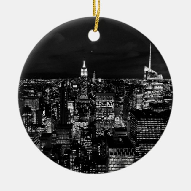Black & White New York City Night Skyline Keramik Ornament (Vorne)