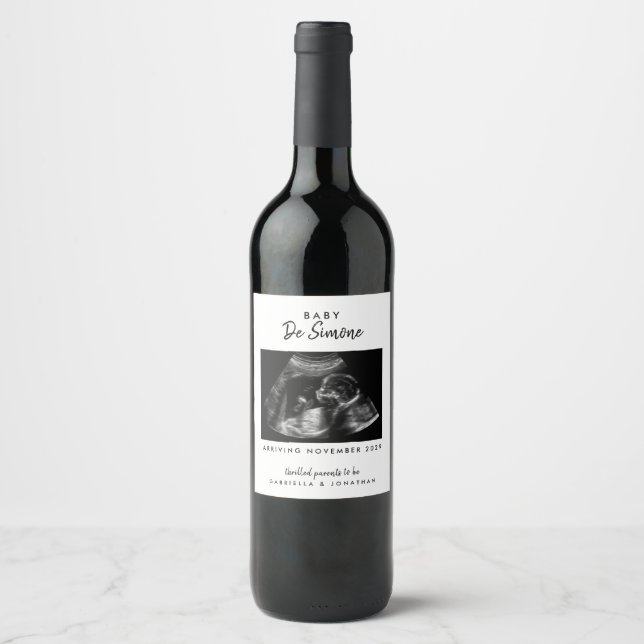 Black White Pregnancy Announcement Sonogram Photo Weinetikett (Vorderseite)