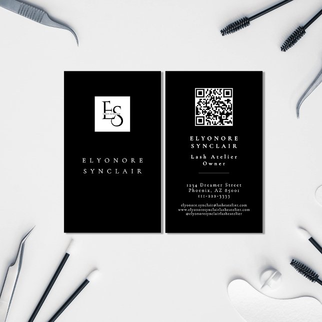 Black White Script Lashes Studio Logo QR Code Visitenkarte (Von Creator hochgeladen)