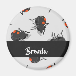 Black widow spider pattern magnet