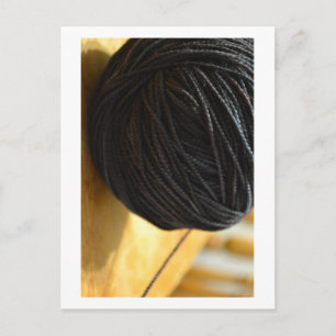 Black Yarn Postkarte