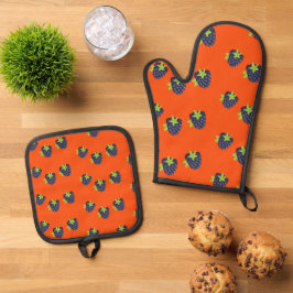 BlackBerry-Frucht auf Orange Ofenhandschuh & Topflappen-Set