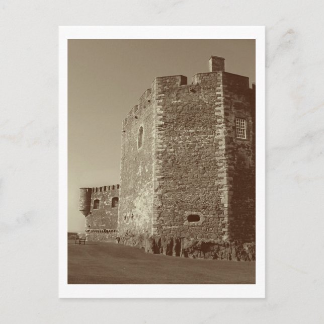 Blackness Castle Duo Tone Postkarte (Vorderseite)