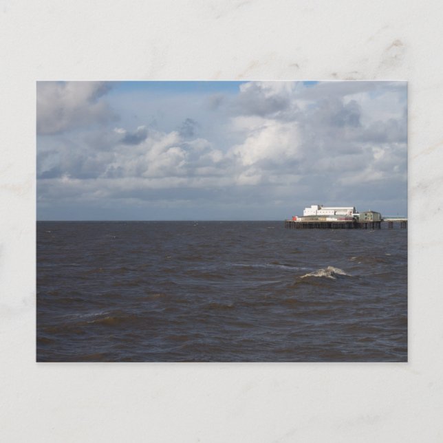Blackpool Pier und Stormy Sea Postcard Postkarte (Vorderseite)