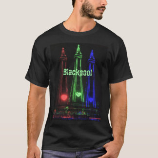 Blackpool Tower Schöne Nachtlichter, rot, grün T-Shirt