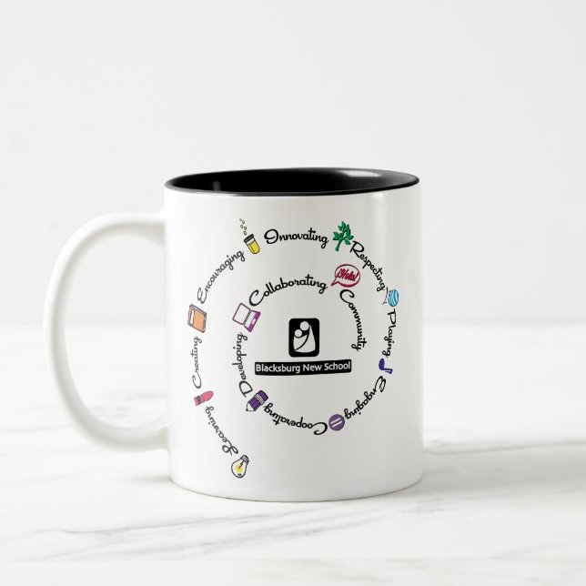 Blacksburg New School Color Spiral mug (Gauche)