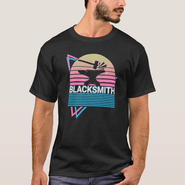 Blacksmith Blacksmithing Anvil Retro T-Shirt (Vorderseite)