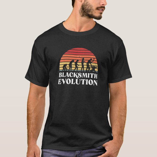 Blacksmith Evolution Goldsmith Hammer Craft Anvil T-Shirt (Vorderseite)