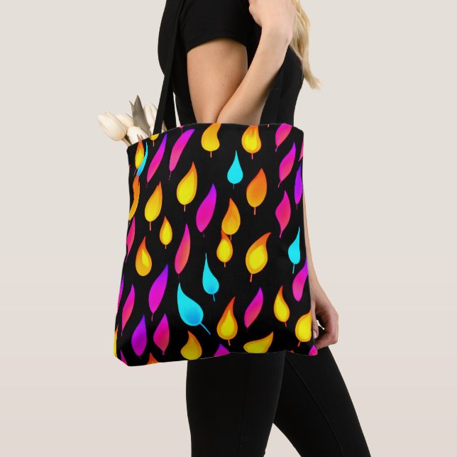 Blaise Abstrakte Flammenkunst Tasche (Von Nahem)
