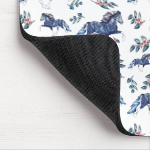 Blámóða und die Blumen führen das Islandpferd Mousepad