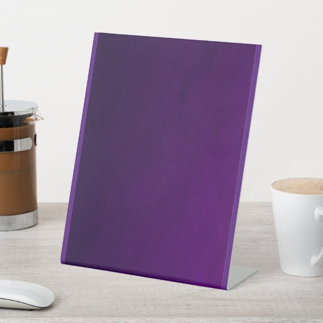BLANC CRÉEZ VOTRE PROPRE SIGNE PÉDESTAL PURPLE (In SItu)
