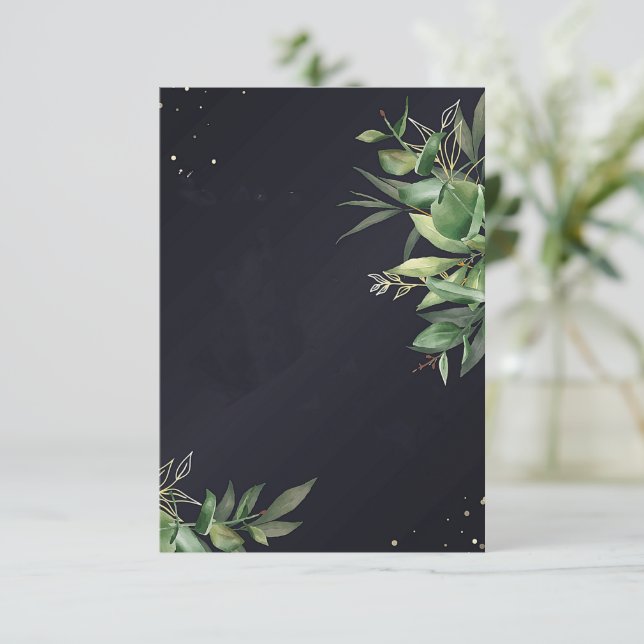 Blank Budget Elegantes Grün auf schwarzer Hochzeit Einladung (Stehend Vorderseite)