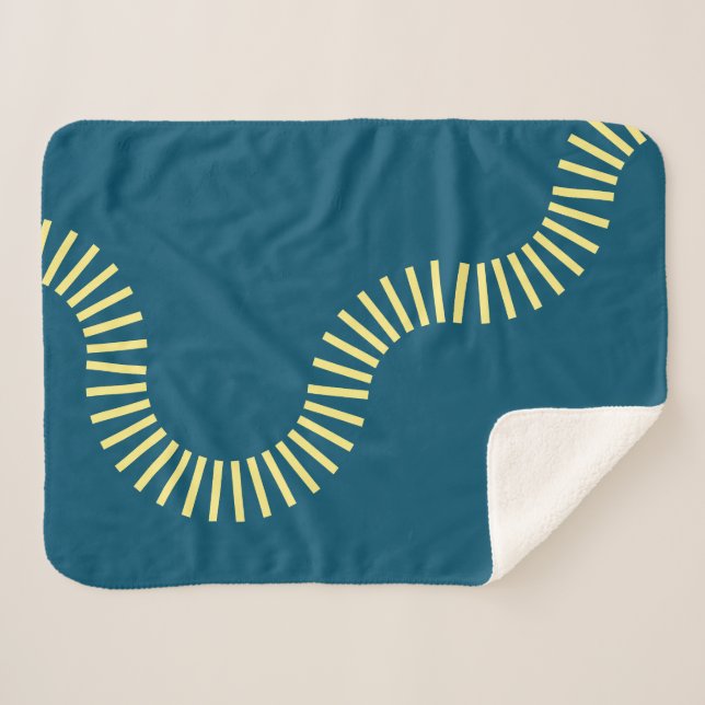Blanket - Marine mit Spur und Logo Sherpadecke (Vorderseite (Horizontal))