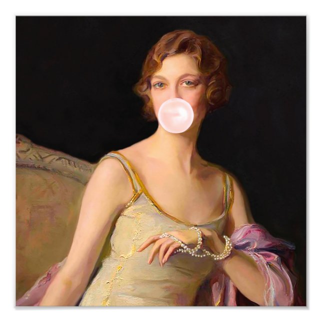 Blase Gum Diva in gelbem Kleid Fotodruck (Vorne)