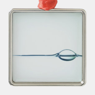 Blasen auf Wasser-Oberfläche Ornament Aus Metall