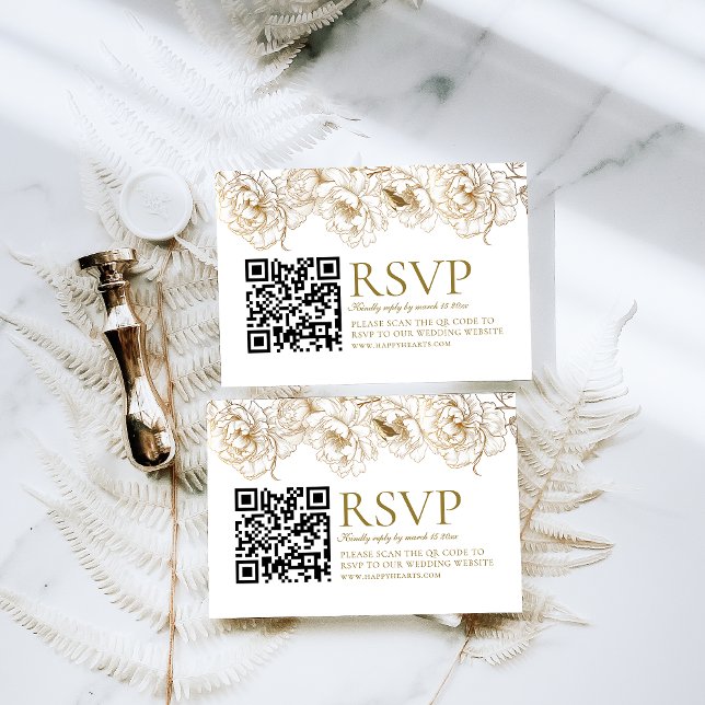 Bläserige Peonies White Golden QR Code Hochzeit RSVP Karte (Von Creator hochgeladen)