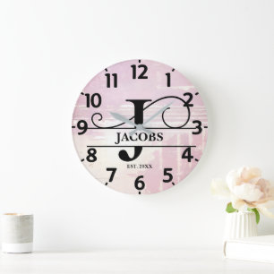 Blasses Lavendel abgenutztes J Monogramm Große Wanduhr