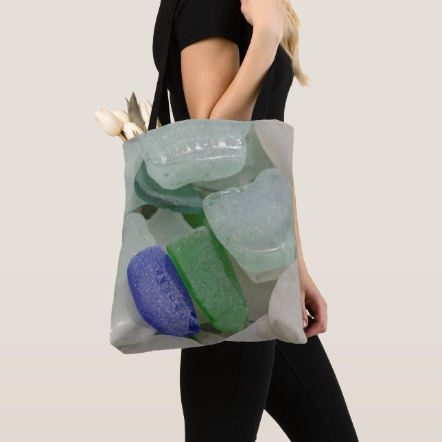 Blasses Strandglas Tasche (Von Nahem)