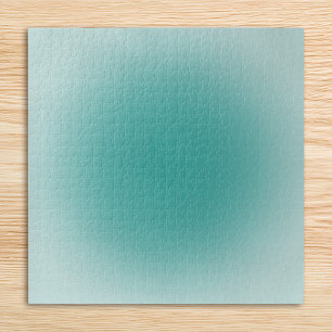 Blasses Teal Aura Ombre