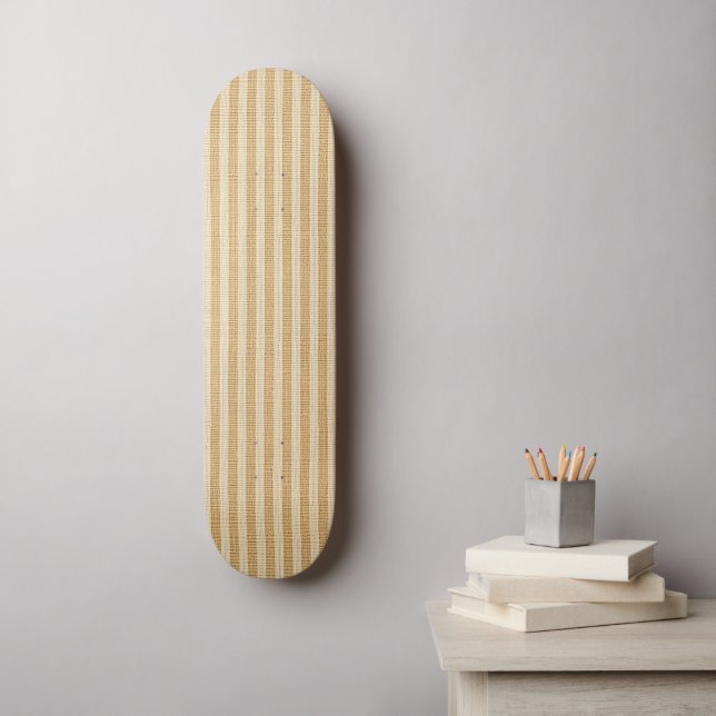 Blassgelbe gestreifte Stoffmuster Skateboard (Wandkunst)