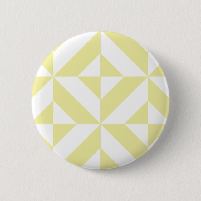 Blassgelbes geometrisches Deko Cube-Muster Button (Vorderseite)