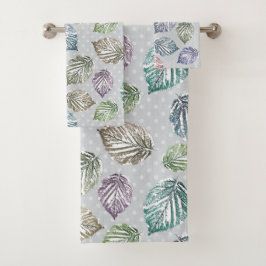 Blätter auf hellgrauem Hintergrund öffnen Badhandtuch Set