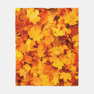Blätter aus Herbstblättern Fleecedecke
