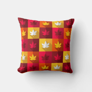 Blätter für die Herbstmaple - Helle Patchwork Kissen