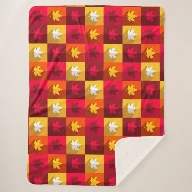Blätter für die Herbstmaple - Helle Patchwork Sherpadecke (Vorderseite)