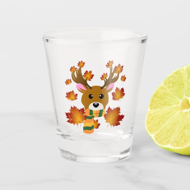 Blätter für Hirschkapelle im Herbst Schnapsglas (Vorderseite)