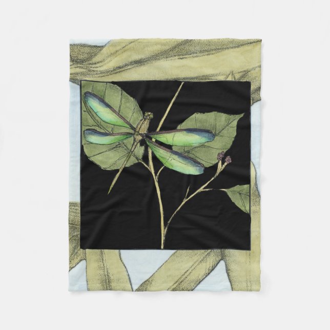 Blätter mit Dragonfly Inset von Jennifer Goldberge Fleecedecke (Vorderseite)