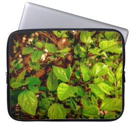 Blätter und Sonne Laptopschutzhülle