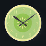 Blatthonig-Melone-Kunst-coole grüne Runde Wanduhr<br><div class="desc">Blatthonig-Melone-Kunst-ist die coole grüne Küchen-Pastelluhr, die mit Samen komplett ist, für jedermann, das Lieben diese köstliche süße Leckerei, also Willkommen auf einem Sommermorgen? Ordentliches Geschenk für Mama am Mutter-Tag, am Weihnachten oder an ihrem Geburtstag, besonders wenn sie Ihnen immer erklärt, mehr Frucht zu essen! Diese könnte die erneuernuhr auf Zazzle...</div>