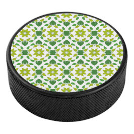 Blattmuster, Muster von Blätter, grüne Blätter Eishockey Puck