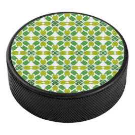 Blattmuster, Muster von Blätter, grüne Blätter Eishockey Puck