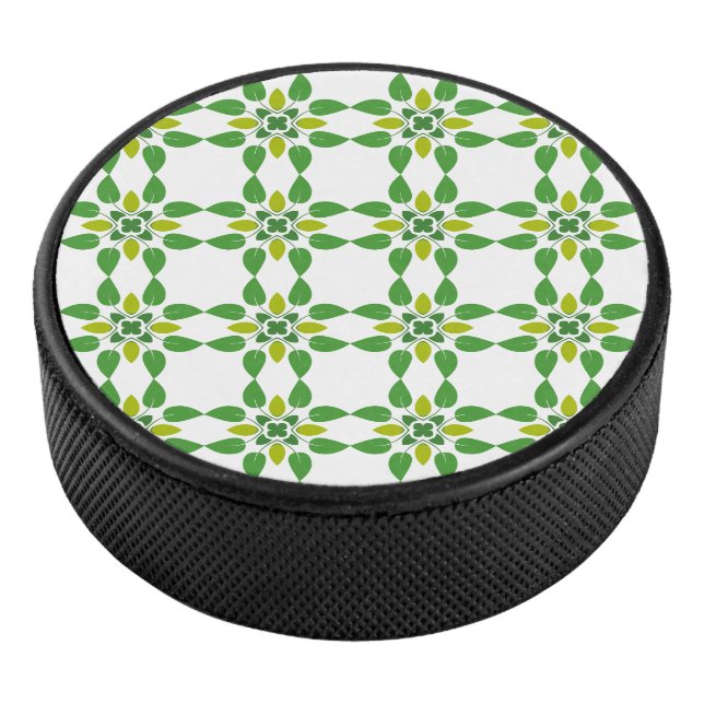 Blattmuster, Muster von Blätter, grüne Blätter Eishockey Puck (3/4)