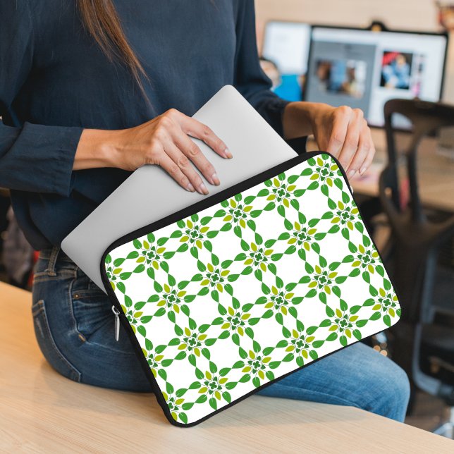 Blattmuster, Muster von Blätter, grüne Blätter Laptopschutzhülle (Von Creator hochgeladen)