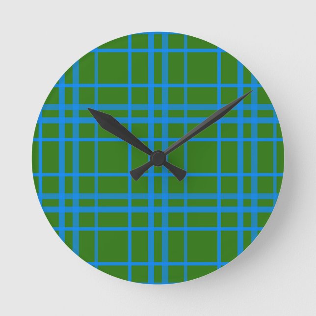 Blau auf grünem Tartan Kariertes Muster Runde Wanduhr (Vorderseite)