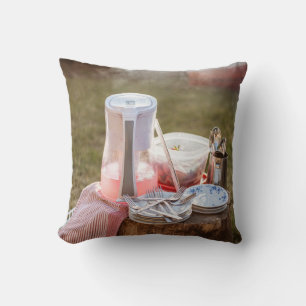 Blau-blaue Keramik Teller und Pitcher Kissen