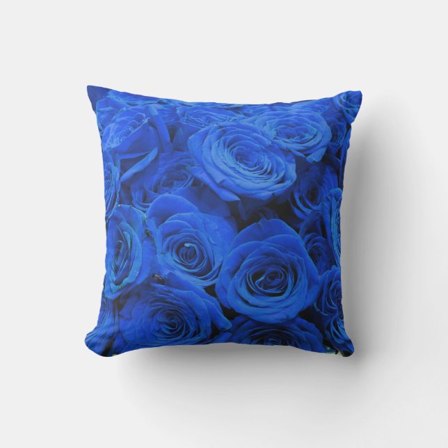 Blau blühende Blumen blauer Rose Kissen Für Draußen (Vorderseite)