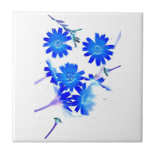 Blau colorized wilde Blumen zerstreuten Entwurf Fliese