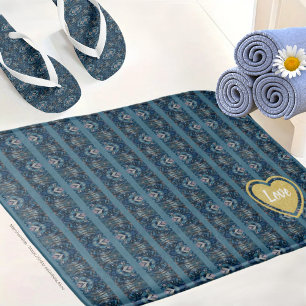 Blau gestreifter LOVE Badematte