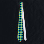 Blau, schwarz und gelb karierte Krawatte<br><div class="desc">Krawatte mit blauen,  schwarzen und gelben Schachbrettmuster in den Farben der Bahamas-Flagge</div>