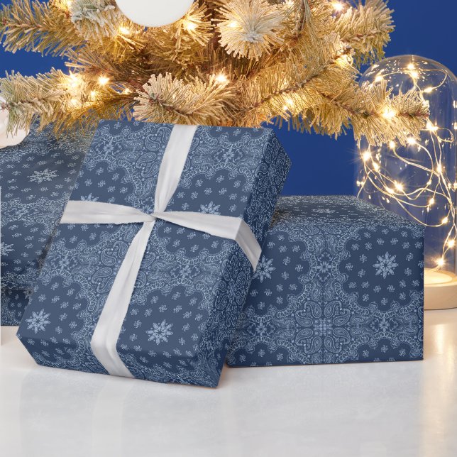 Blau-weiß dekoratives Paisley-Muster Geschenkpapier (Feiertage)
