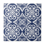Blau-Weiß-marokkanisches Muster Fliese<br><div class="desc">Elegantes marokkanisches Muster in Blau und Weiß. Dieses Design ist in verschiedenen Farben und Produkten erhältlich.</div>
