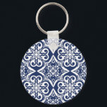 Blau-Weiß-marokkanisches Muster Schlüsselanhänger<br><div class="desc">Elegantes marokkanisches Muster in Blau und Weiß. Dieses Design ist in verschiedenen Farben und Produkten erhältlich.</div>
