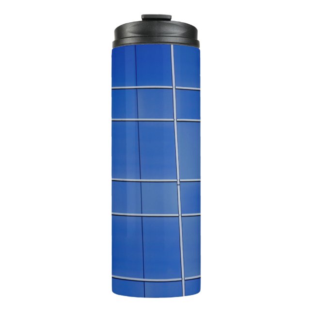 Blau-weiße Blumentextilien Thermosbecher (Vorderseite)