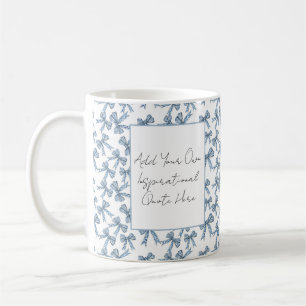 Blau-Weißes Bandmuster mit individuellem Zitat Kaffeetasse